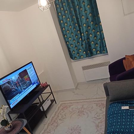 Вилла La Tranquillite Vaujours Экстерьер фото